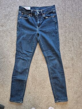 GAP Dark Blue Skinny Jeans